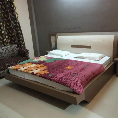 Hotel Shakuntala カトラ エクステリア 写真