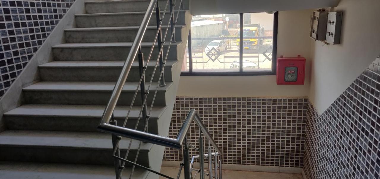 Hotel Shakuntala カトラ エクステリア 写真